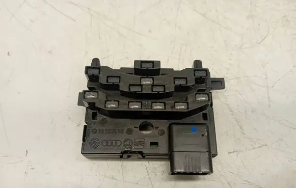 Audi A3 S3 A3 Sportback 8P Steering angle sensor 1K0959654 00203500 01432125