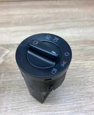 Volkswagen PASSAT B5.5 Light switch 1C0941531A