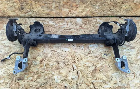 Peugeot 208 II Rear axle beam 