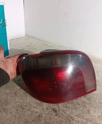 Toyota Yaris Rear/tail lights 5308701L