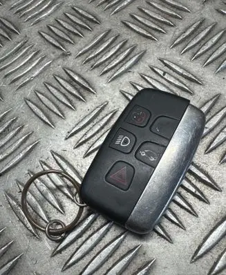 Land Rover Discovery Sport Ignition key/card CH2215K601BF