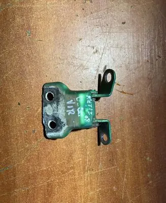 Chevrolet Matiz Rear door upper hinge