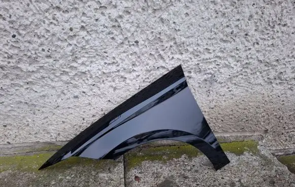 Seat Ibiza V (KJ) Fender