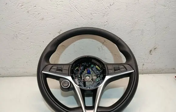 Alfa Romeo Giulia Steering wheel 01561396700