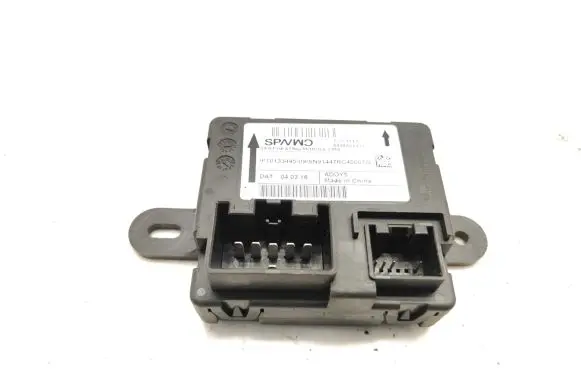 Volvo XC40 Seat heating relay 32214949 8888864412