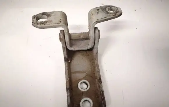 Suzuki Grand Vitara II Front door upper hinge 