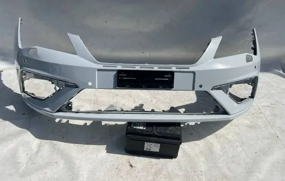 Seat Leon (5F) Front bumper 5F0807221AB