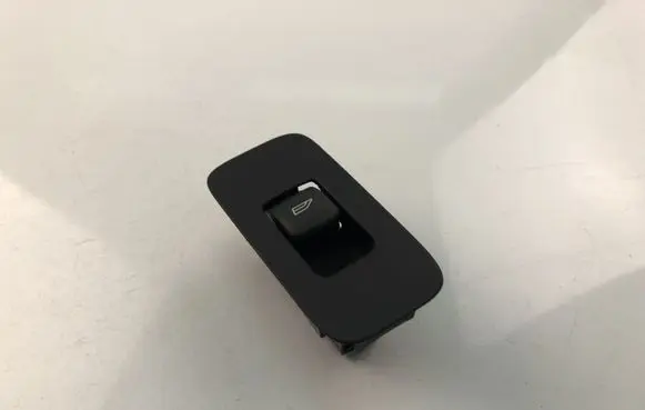 Volvo V40 Electric window control switch 31394840