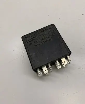 Audi A6 S6 C5 4B Light relay 4B0919471A 5KG00656805 393