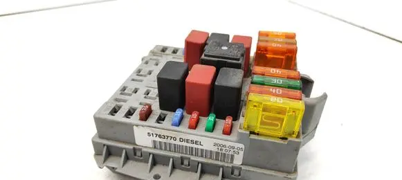 Fiat Doblo Fuse module 51763770