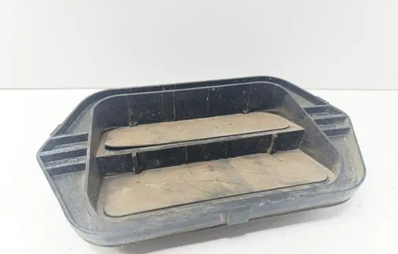 Mazda CX-3 Quarter panel pressure vent C14551921