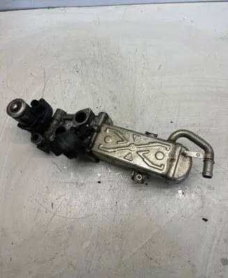 Skoda Octavia Mk2 (1Z) EGR valve cooler 03L131512DQ 9521 142115L1