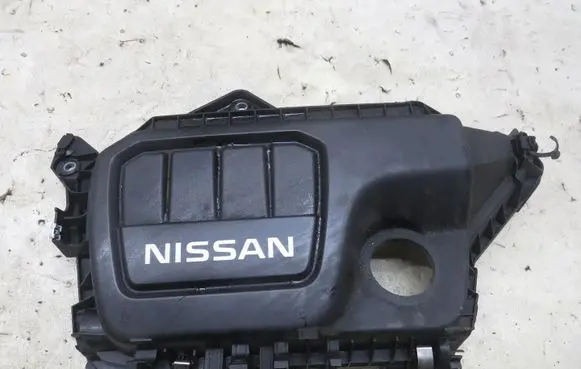 Nissan X-Trail T32 Engine cover (trim)