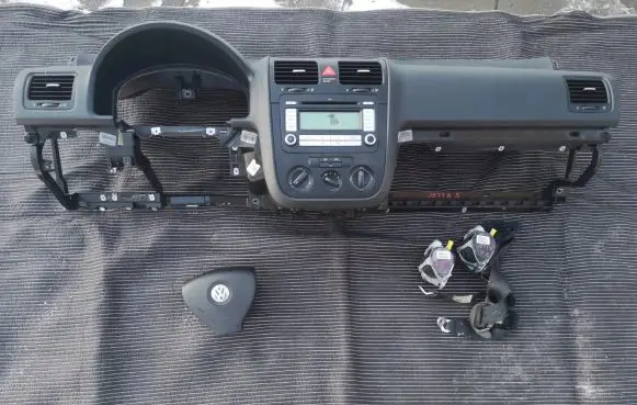 Volkswagen Jetta V Dashboard