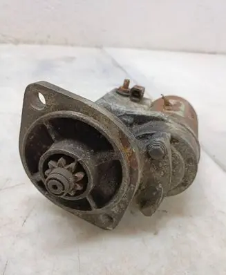 Isuzu Trooper Starter motor