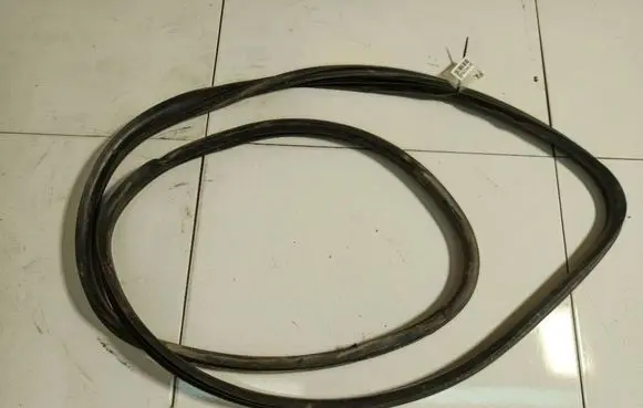 Fiat Doblo Rubber seal front coupe door 