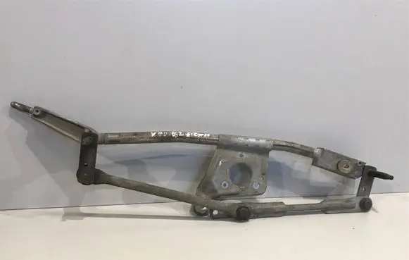 Volvo V70 Front wiper linkage 8648345