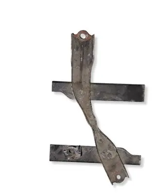 Toyota Avensis T270 Battery bracket 
