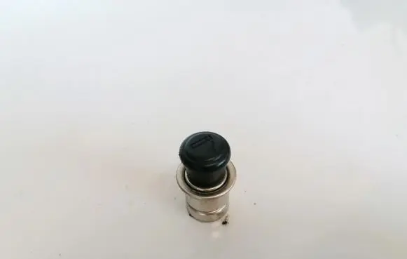 Toyota Avensis Verso Cigarette lighter 