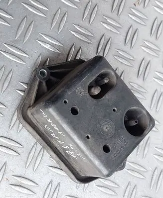 Opel Astra H Vacuum air tank 46845905