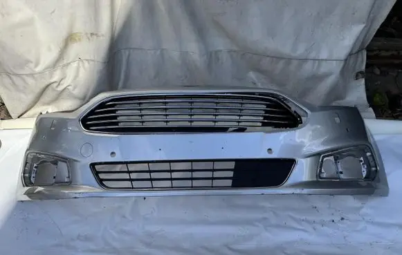 Ford S-MAX Front bumper