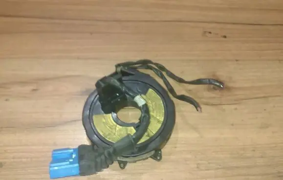 Mazda 323 F Airbag slip ring squib (SRS ring)