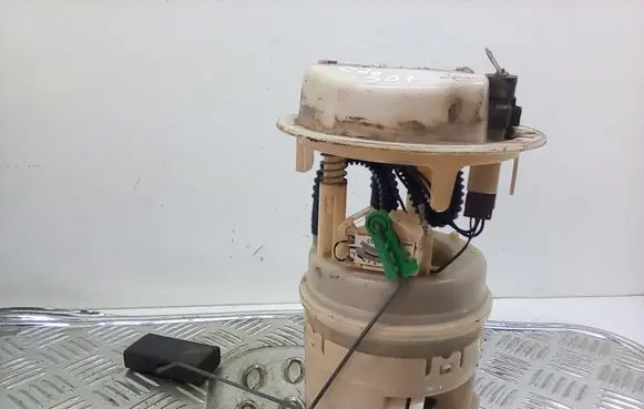 Peugeot 307 In-tank fuel pump 09722009900 9632672080