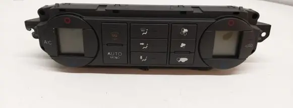 Ford Focus Climate control unit 3M5T18C612AL WOMA10269