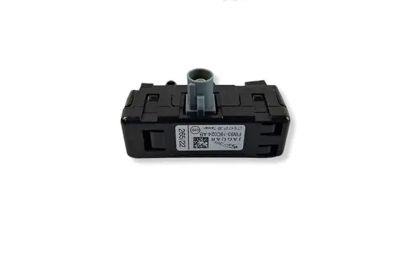 Jaguar F-Pace Aerial antenna amplifier FW9319C024AB
