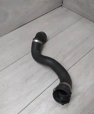 Mercedes-Benz S W223 Engine coolant pipe/hose A2235011801