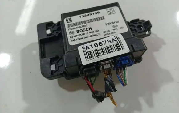 Opel Insignia A Parking PDC control unit/module 13308135
