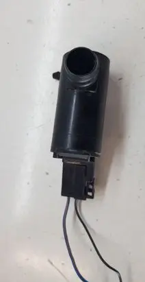 Mazda Premacy Windscreen/windshield washer pump
