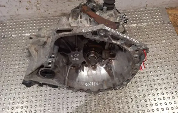 Citroen C1 Manual 5 speed gearbox S25062057 20TT52