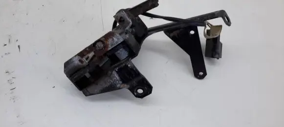 BMW 5 E39 Tailgate window lock/catch/latch 613183811379