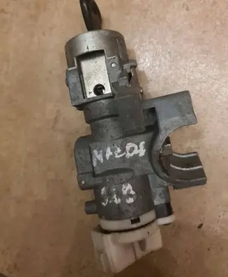 Mazda 929 Ignition lock Yuhshinsl17 Sl17