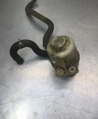 Chrysler Sebring (ST-22 - JR) Power steering fluid tank/reservoir 101235