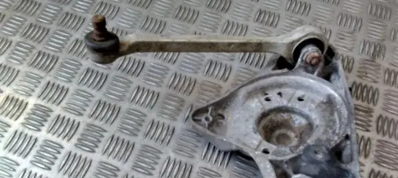 Volkswagen PASSAT B5.5 Front lower control arm/wishbone