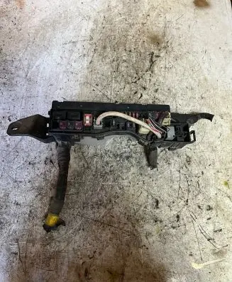 Toyota Avensis T250 Fuse box set 5136YA1