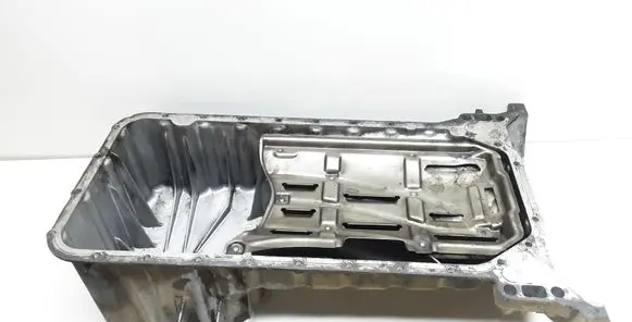Mercedes-Benz E W210 Oil sump R6110140002