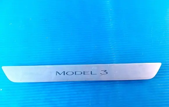 Tesla Model 3 Front sill trim cover 109084400C 13592 1805251