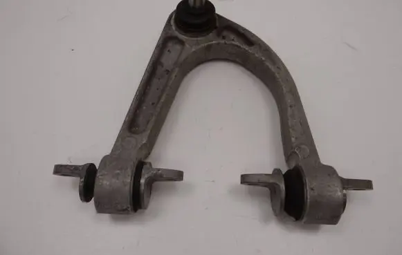 McLaren 570S Front control arm 11B0044CP 11B0367CP