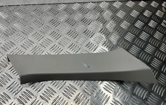 Subaru Outback Tailgate/trunk side cover trim 94330AG010