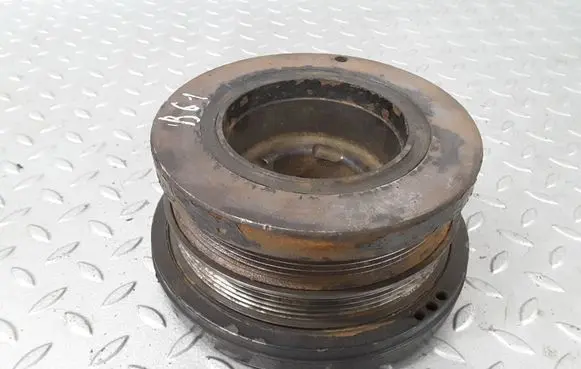 BMW 5 E39 Crankshaft pulley