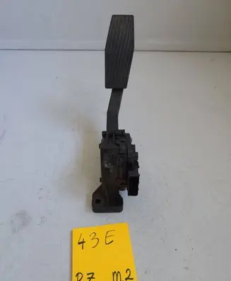 Opel Vectra C Accelerator throttle pedal 9186724