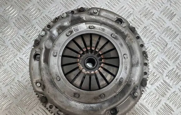 Volkswagen Caddy Clutch set kit 03L141016J