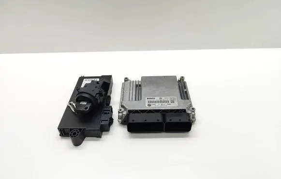 BMW 5 E60 E61 Engine ECU kit and lock set 0281015043 7811700 9147217
