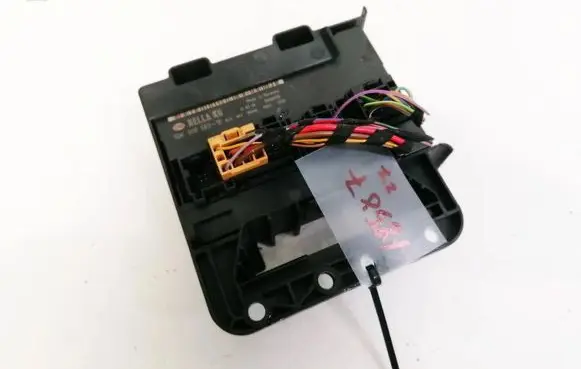 Volkswagen Golf V Comfort/convenience module 5DK00858316 5DK008583-16