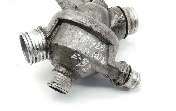 BMW 3 E92 E93 Thermostat 7536655