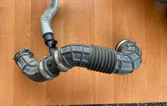 Ford Transit Intercooler hose/pipe GK219F805AA GK219R504AB