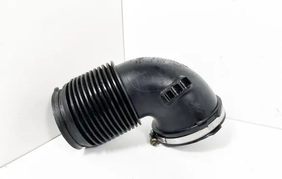 BMW 3 E92 E93 Air intake duct part 7806371 58300015 446293602